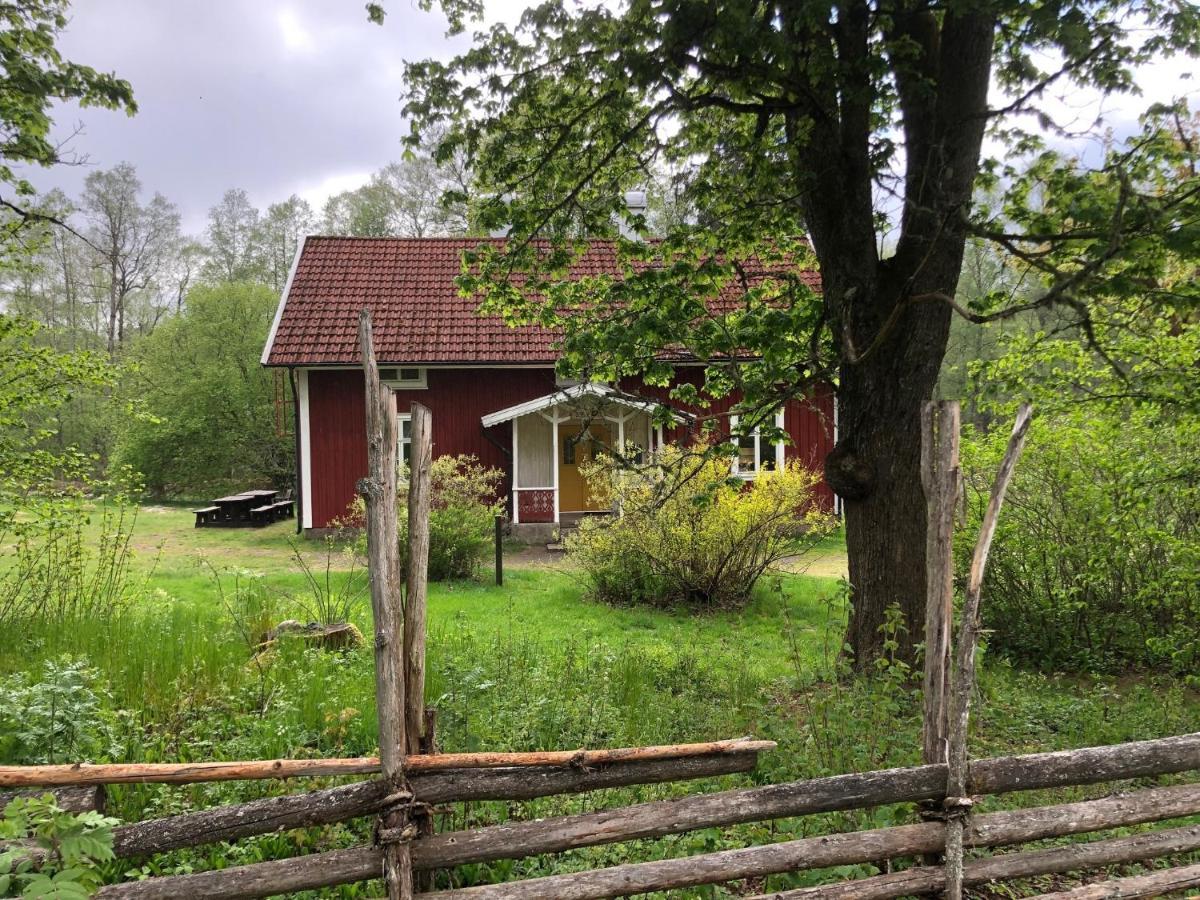 Vandrarhem Svaenoe Hillerstorp Kültér fotó